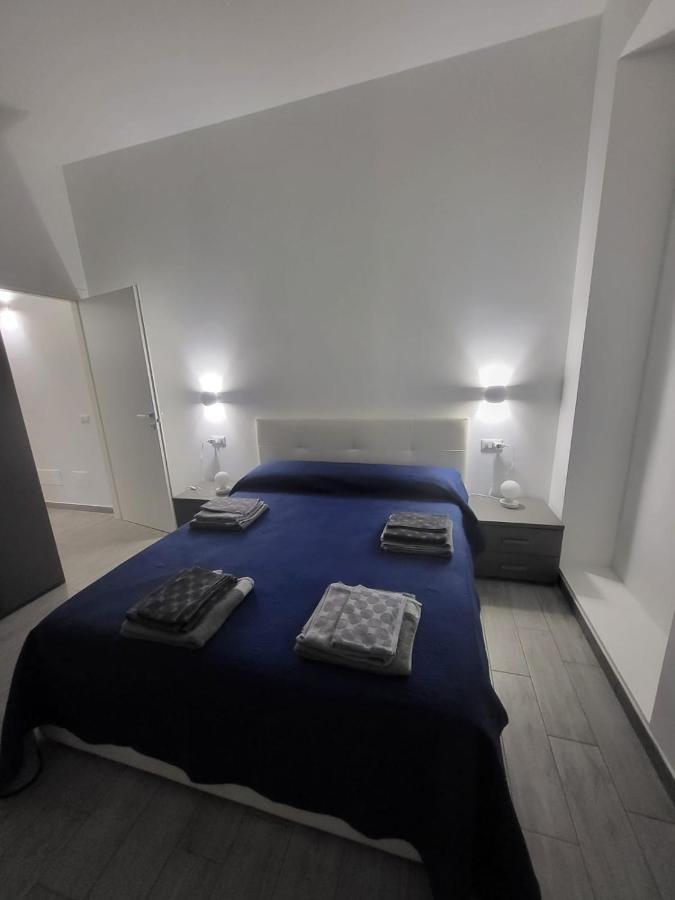 Apartamento Bilocale Liberty Viggiù Exterior foto